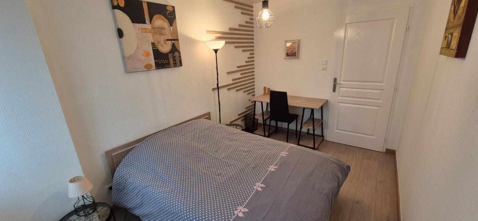 Nouveau !! Appartement Confortable Totalement Renove Avec Parking Gratuit - Hypercentre De Nancy Eksteriør bilde